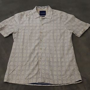 Tommy Bahama mens short sleeve shirt